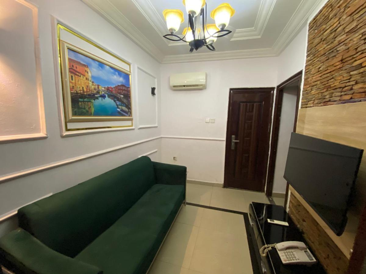 Palazzo Apartments Ikeja Kültér fotó